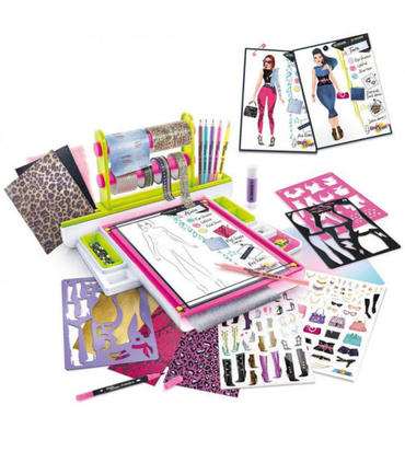 fashion-designer-studio