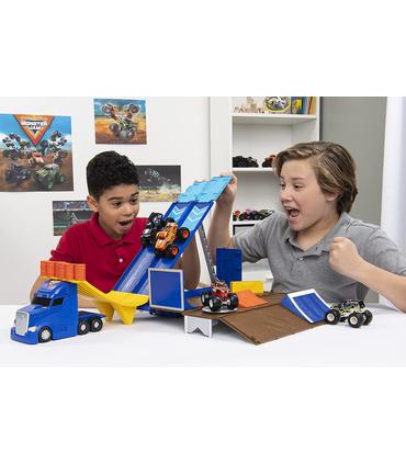 monster-jam-trailer-transfor