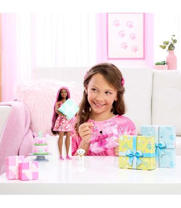 barbie-party-reveal-muneca-roja-con-sorpresa